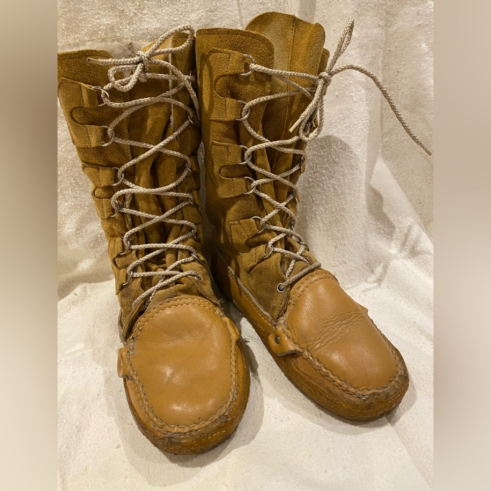 Handmade “Chief” Mocassin Shearling lined Lace Up boots Sz 7